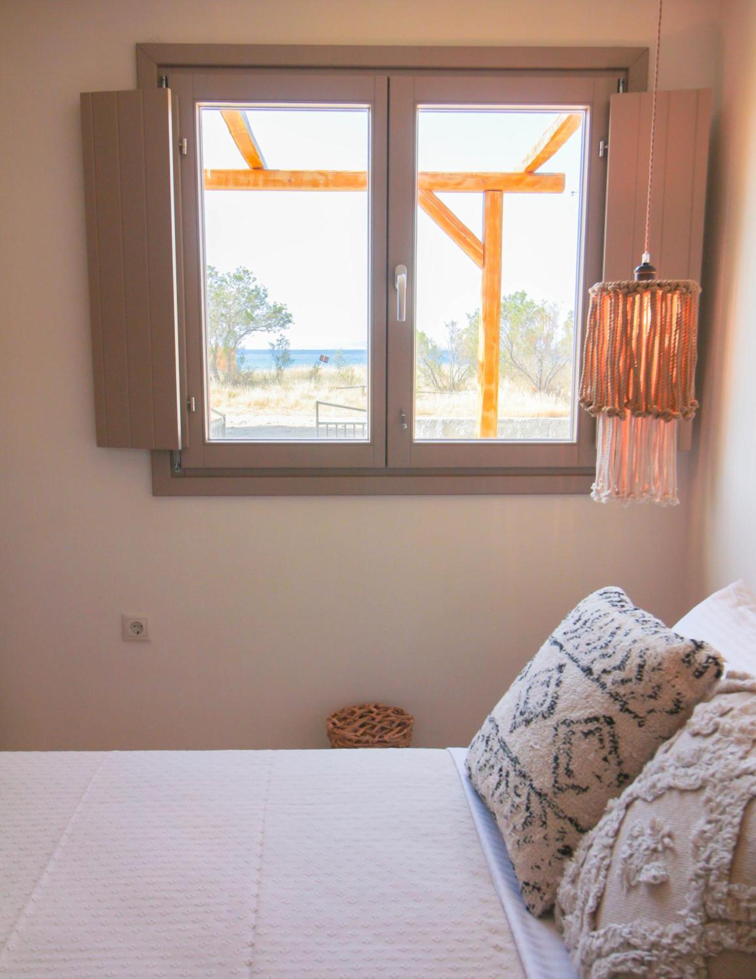 4Twaves Beach House - Beachfront In Agios Ioannis Agios Loannis Exterior foto